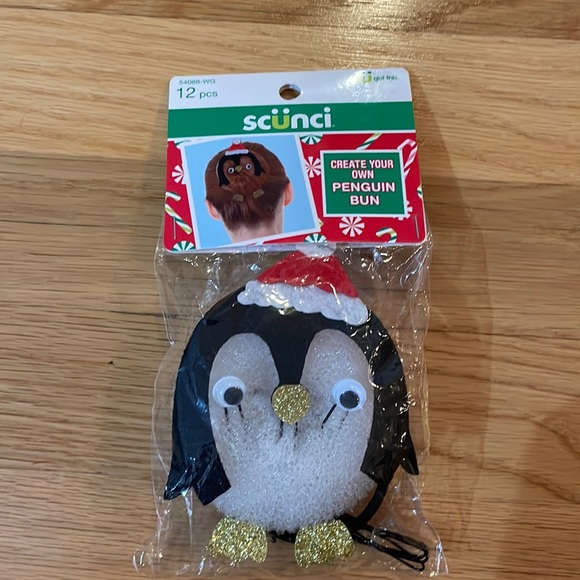 🎉HP NWT Scunci Penguin 🐧 Bun Maker Set &Gymboree Snowflakes ❄️ Ribbon Ponytail - Picture 2 of 5